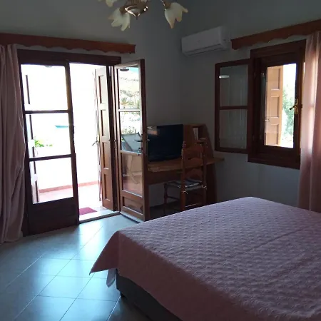 Lägenhet Pedi Breeze Symi