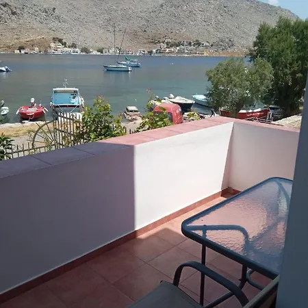 Pedi Breeze * Symi