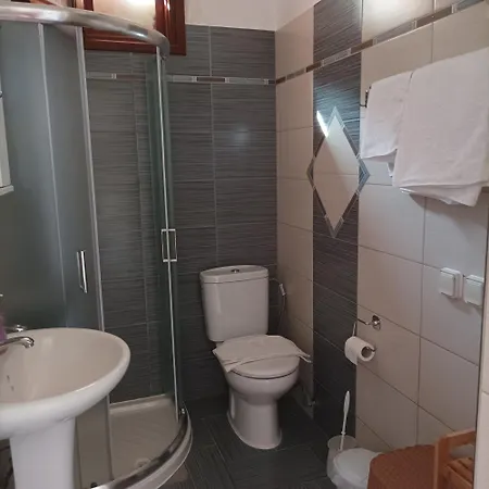 Pedi Breeze Apartment Symi
