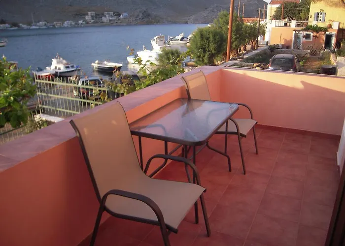 Pedi Breeze Lägenhet Symi